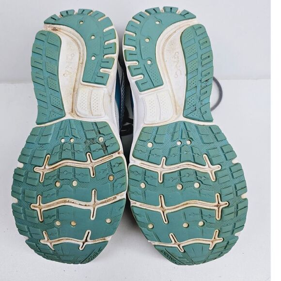 Brooks Women 7 Comfy footwear - Picture 8 of 8